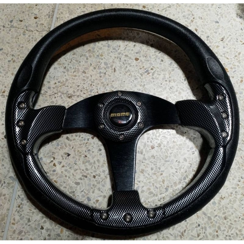 วงพวงมาลัยmomoวง 14 นิ้ว ใส่รถได้กับทุกรุ่นเลยค่ะ สินค้าพร้อมส่ง