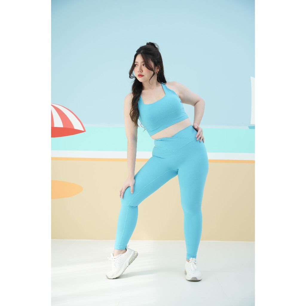 VAYA Yuri And Sweet Lace Sporty Set - ชุดเซตออกกำลังกาย บราเสริมฟองน้ำ กางเกงเอวสูง