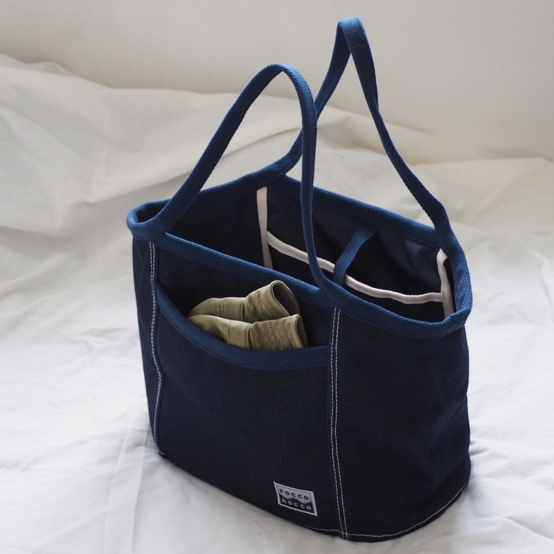 พร้อมส่ง CARRYALL BAG กระเป๋าผ้าเดนิม สีน้ำเงินเข้ม / สีเทา 14 ออนซ์ เดินตะเข็บสีขาว อ่านรายละเอียดด้านล่างนะคะ