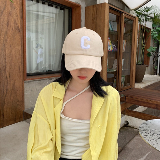 150 New Lisa Same หมวกเบสบอลปักลายตัวอักษร C รุ่นเดียวกันกับหมวกเบสบอลสำหรับผู้ชายผู้หญิงใหม่