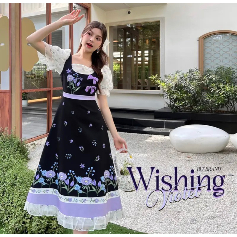 Blt bland เดรสยาว มือ2 ใส่1ครั้งไม่มีตำหนิ ผ้ายังแข็งอยู่เลยค่ะ