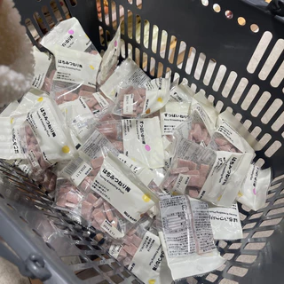 ‼️ของแท้จากญี่ปุ่น‼️MUJI ลูกอมรสบ๊วยน้ำผึ้ง เปรี้ยวหวานหอมอร่อย กินได้เพลิน