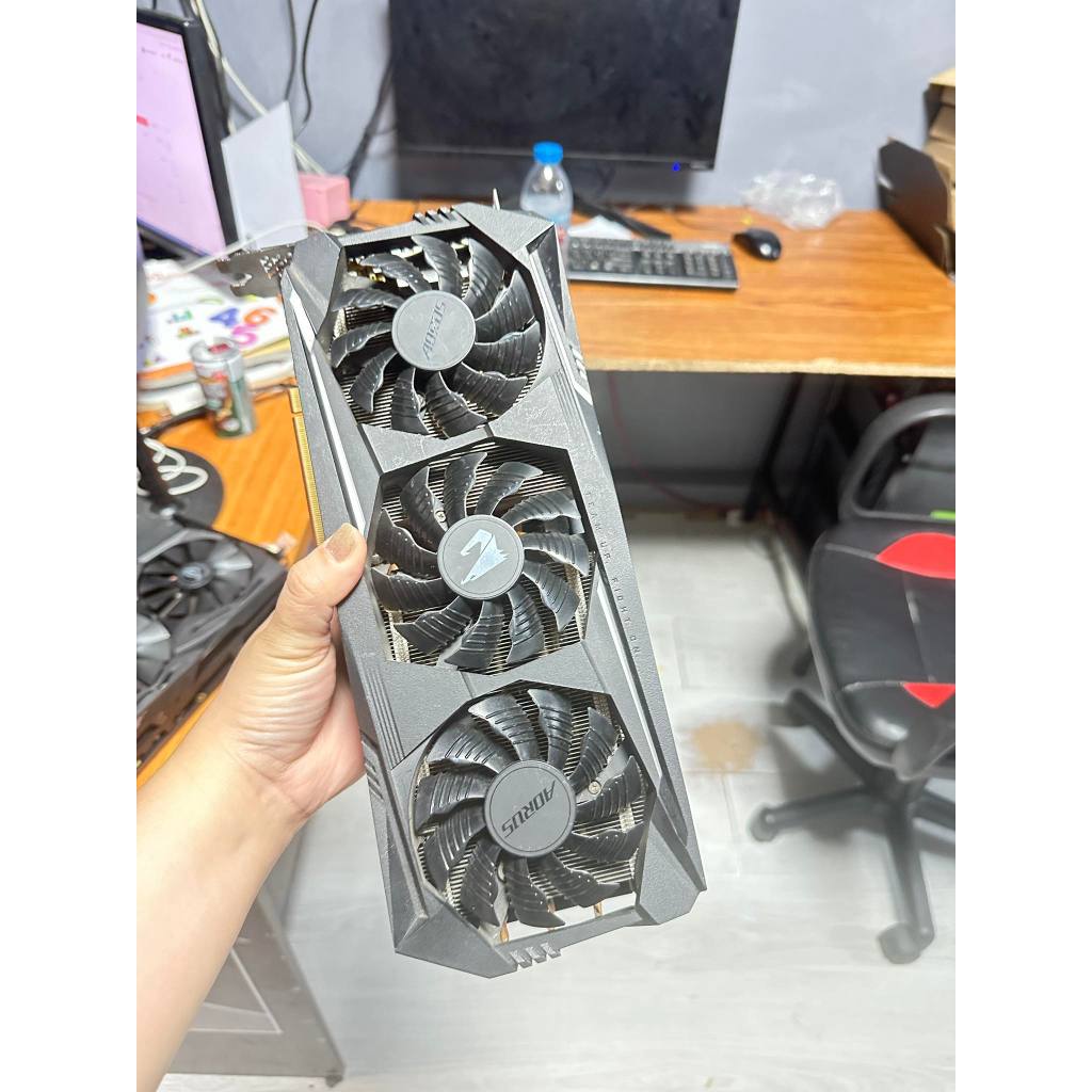 พัดลมการ์ดจอมือ2การ์ดแสดงผล GIGABYTE Aorus Radeon Rx 5700 XT