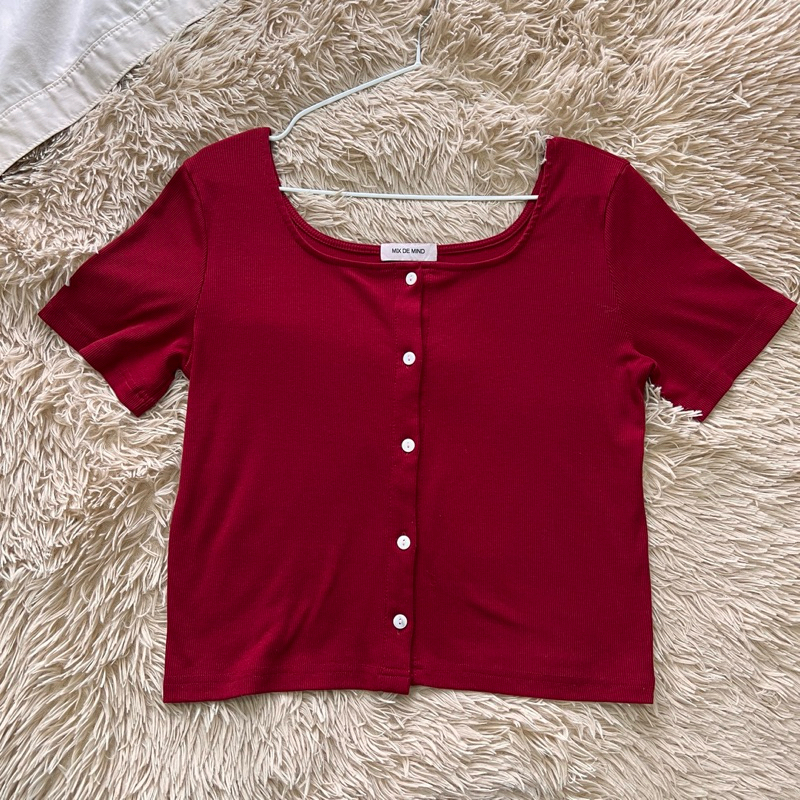 เสื้อสีแดง ป้าย mix de mind