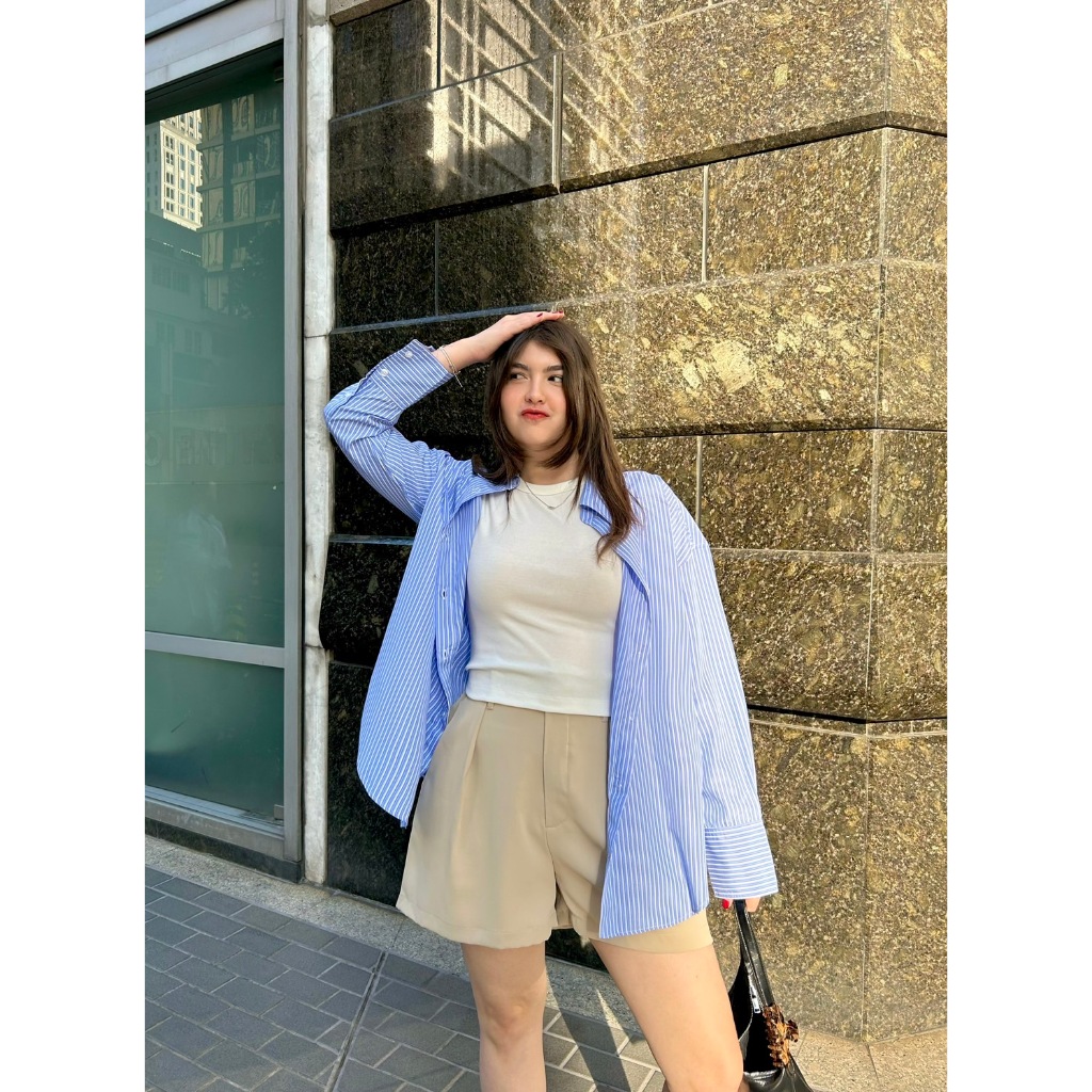 CurveG Charlie Stripped Shirt เสื้อเชิ้ตลายทาง