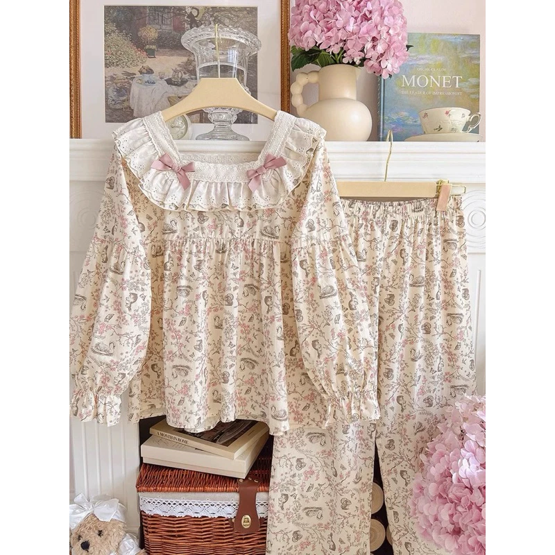 [JisellaShop] ชุดนอนแขนขายาวเซท2ชิ้น Free size อก40“ คอระบายลูกไม้ ติดโบว์ชมพูเพิ่มความหวาน น่ารักมากก💕