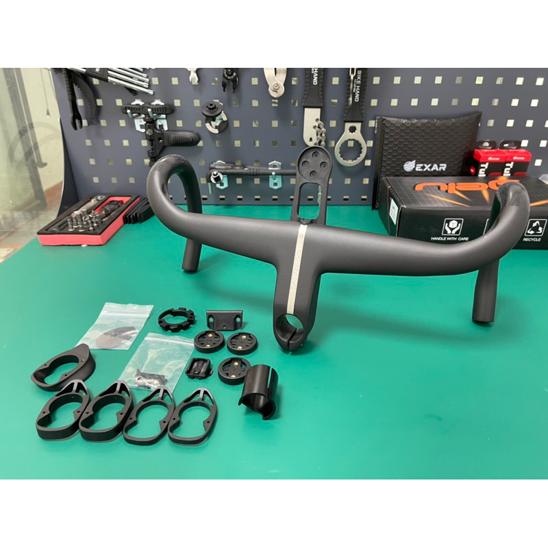 แฮนด์ FARSPORT F1s พร้อม F1 Computer Mount (Barfly) 2024