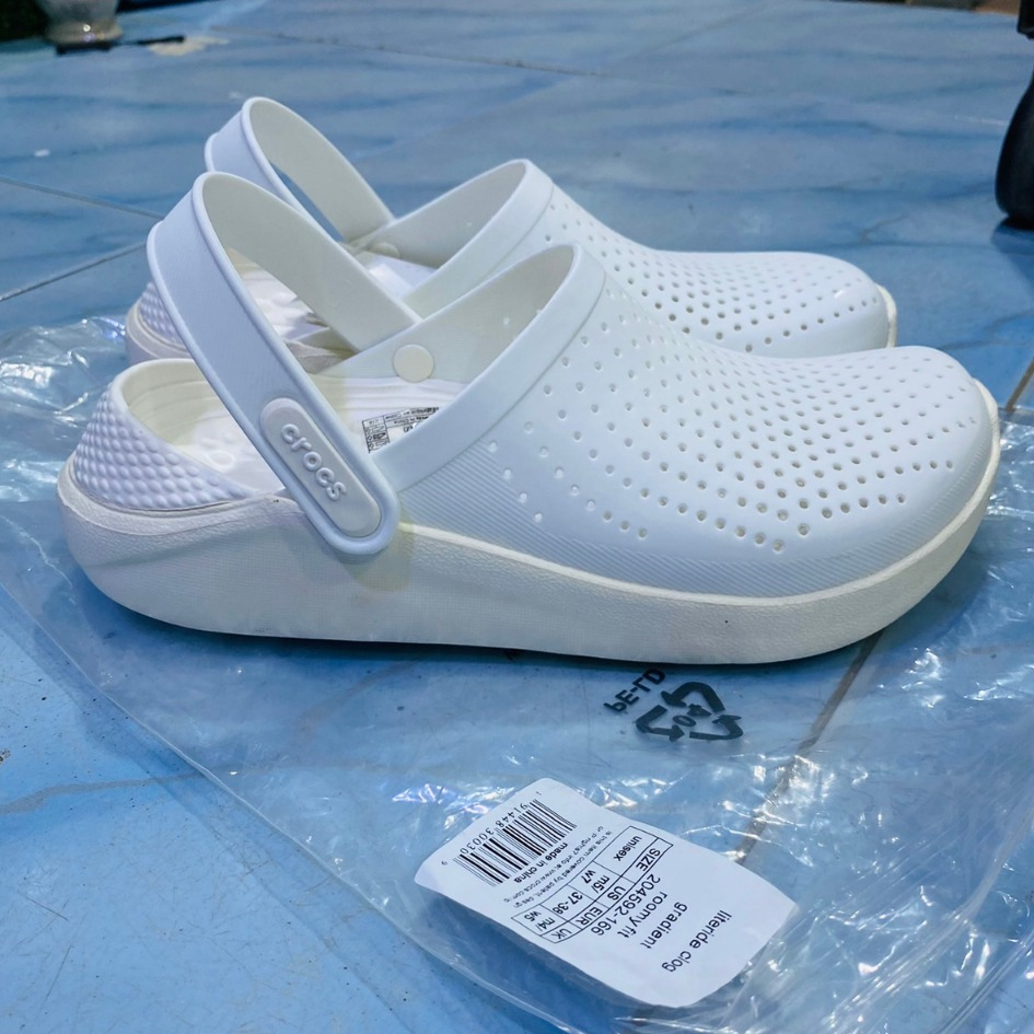 รองเท้าแตะCrocs Lite Ride size M4- M11 จัดส่งทุกวัน 1-3 วันจะได้รับสินค้า