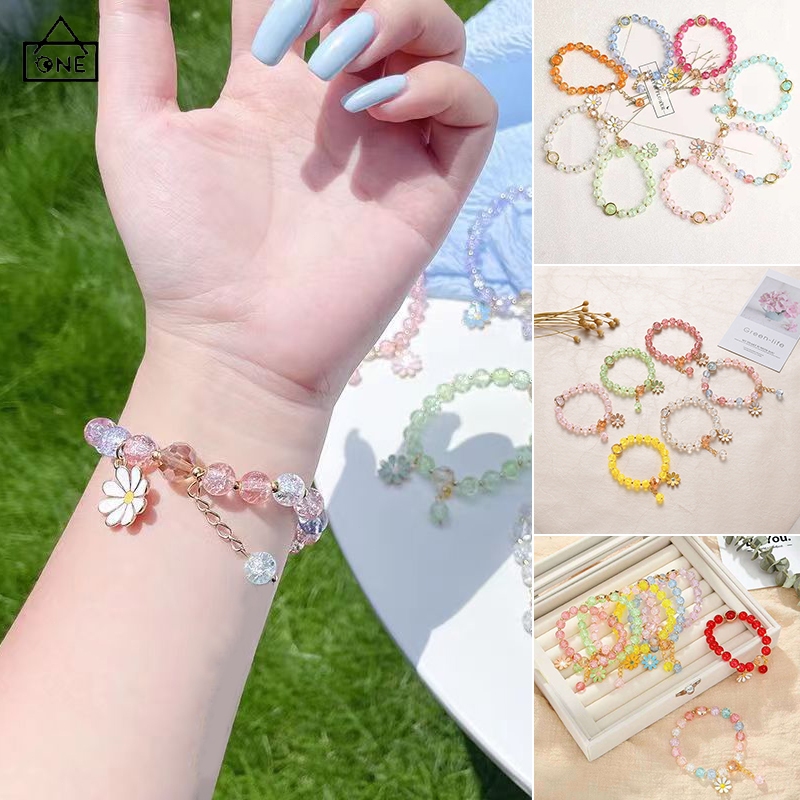 COD❤️สร้อยข้อมือลูกปัดผลึกส์ใสละเอียดอ่อนแฟชั่นเกาหลีดอกเดซี่พระอาทิตย์ดอกไม้สำหรับผู้หญิงของแถมน้องสาวแฟนสาว-a.one