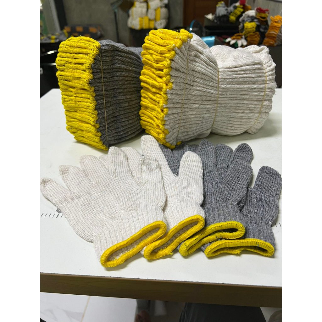 ถุงมือผ้าฝ้ายสีขาว/สีเทา ขอบเหลือง ขนาด 600 กรัมต่อ 1 โหล (1 โหล มี 12 คู่)