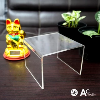 ชั้นวางโมเดล ชั้นอะคริลิค ชั้นวางของ ทรง U ขนาด ก10xย10xส8cm. หนา 3 มิล (S2)