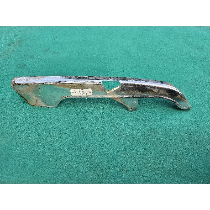 SR400 บังโซ่ ตรงรุ่นSR (ทักแชทก่อนสั่ง)