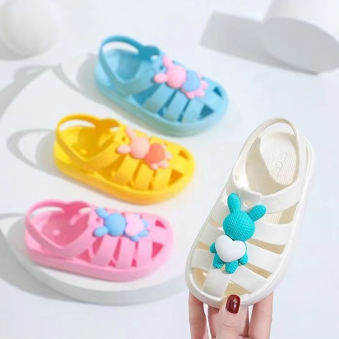 พร้อมส่งในไทย !! รองเท้ารัดส้นเด็กผู้หญิง รองเท้าแตะเด็ก น้ำหนักเบา ยางนิ่ม ใส่สบาย เหมาะกับหน้าร้อน Girls' sandals