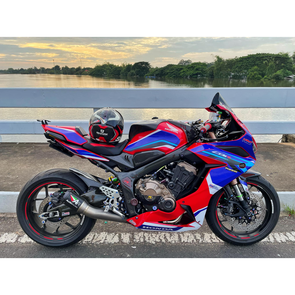 สติ๊กเกอร์ Cbr650r ลาย CBR1000R-RR  ปี 19-23