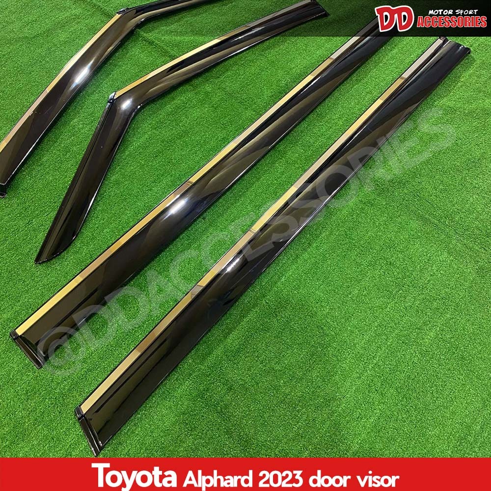 กันสาด Alphard Vellfire 40 2023 2024 2025 2026 4 ชิ้น สีดำ คู่หลังมีคิ้วโครเมี่ยม ลาย M สำหรับโฉมใหม่ล่าสุด