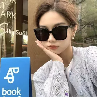 [ จัดส่งตลอด 24 ชม. จากกรุงเทพฯ ]แว่นกันแดดกรอบใหญ่สไตล์เกาหลีสำหรับผู้หญิงพร้อมแว่นกันแดดป้องกันรังสียูวีระดับไฮเอนด์ที