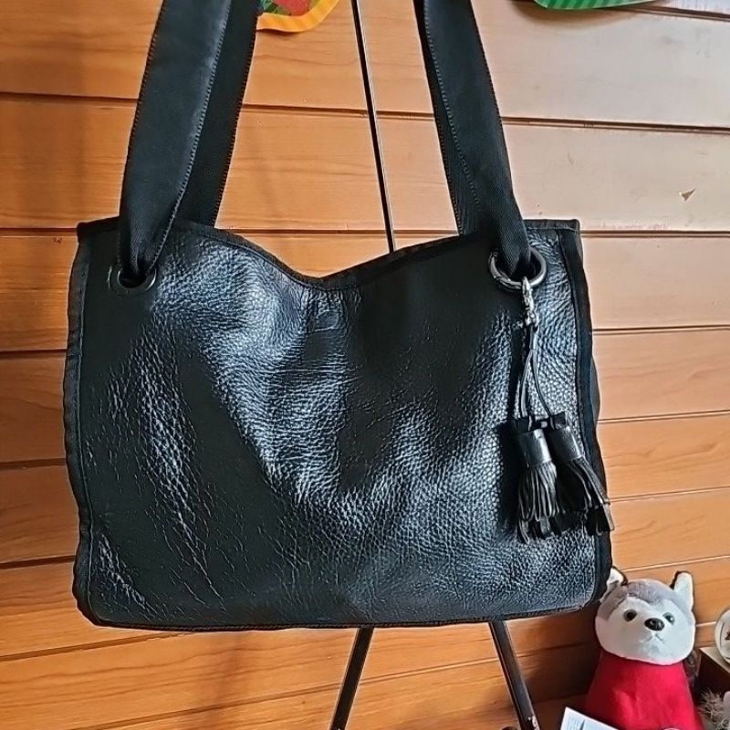 กระเป๋าหนังแท้ Kylian