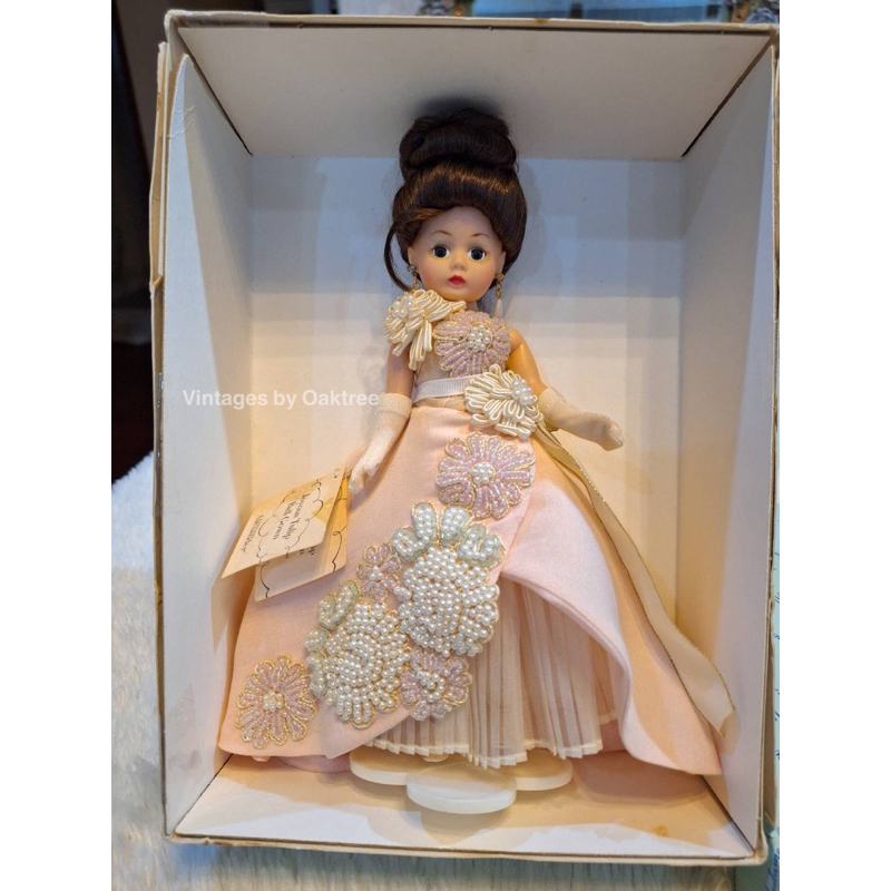 (พร้อมส่ง) ตุ๊กตา Madame Alexander Joyous Tulip 10 นิ้ว