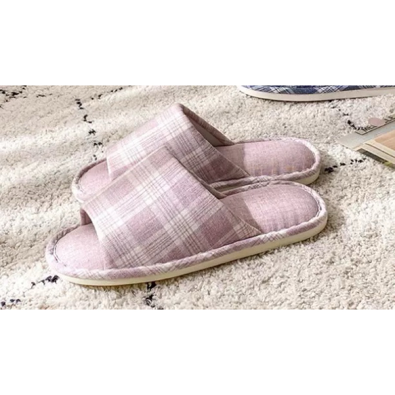 (คุณภาพดี)รองเท้าสลิปเปอร์คุณภาพดี พื้นนุ่ม หนา ผ้าคอตตอน Slipper รองเท้าใส่ในบ้านสไตล์มินิมอล