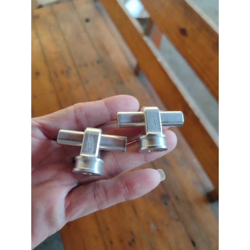 บูสหูโช๊คช่องเก็บของ Seadoo 230 / 300 RXT , RXP  (ทดแทนของเดิม)