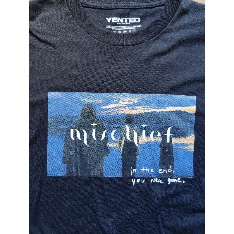 เสื้อยืดจากวง YENTED Mischief Oversize T-shirt