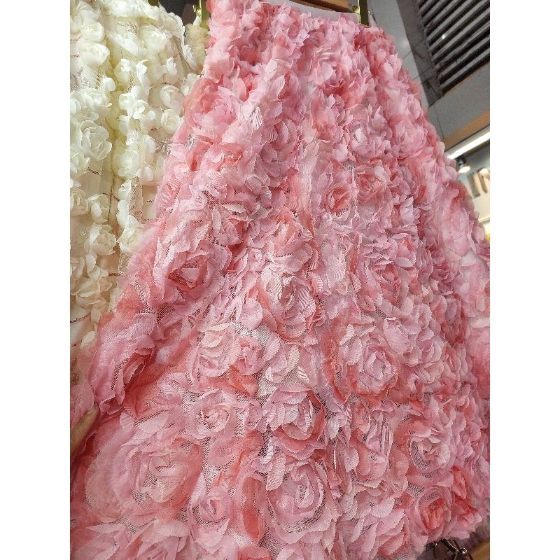 กระโปรงยาว ผ้าลายกุหลาบ3D ซับในทึบยาว ดอกแน่นๆจุกๆ มี3สี