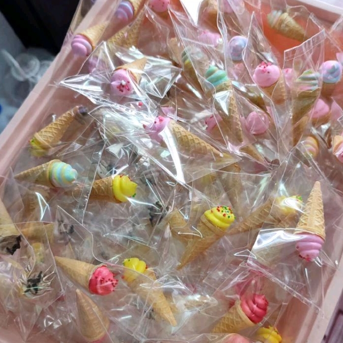 มินิโคนเมอแรงค์ ราคาส่ง100ชิ้น คละรส แพคแยกชิ้น