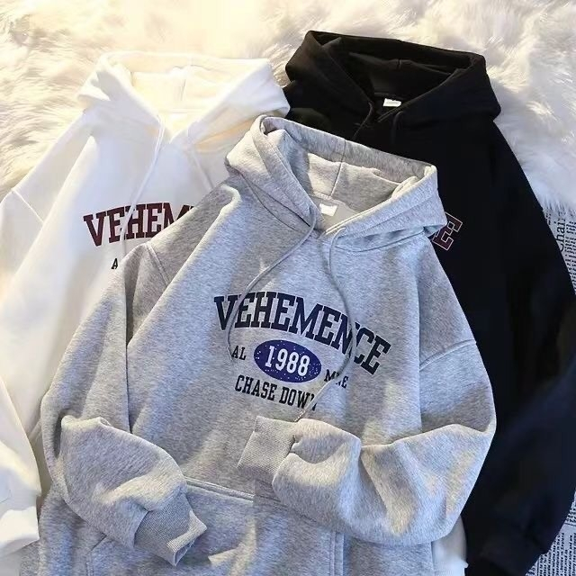 K834mเสื้อฮู้ดแขนยาว ใส่ต้อนรับลมหนาวเนื้อผ้านิ่มใส่สบายพิมพ์ลายเท่ๆดีไซน์สวยใส่ได้ทั้งผู้หญิงและชาย