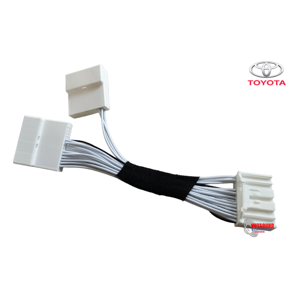 ปลั๊กแปลงกล้อง TOYOTA REVO สำหรับเปลี่ยนจอตัวเก่า เป็นตัวใหม่ 2020