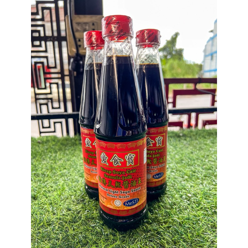 ซีอิ๋วมาเลเซียฝาแดง Natural Light Soya Sauce Deluxe Grade