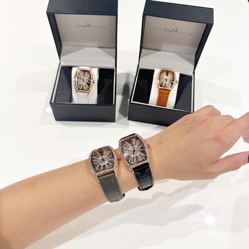 oval watch ตัวเรือน สีโรสโกล