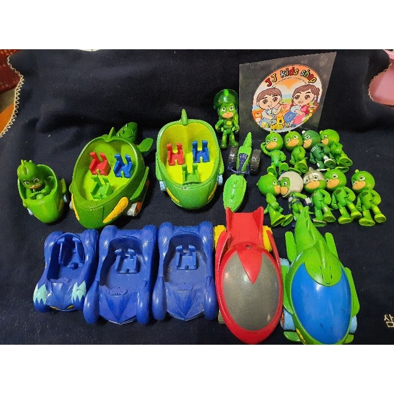 Pj mask📍มือสอง📍ราคาต่อชิ้นมีหลายสภาพและราคา  ตัวเล่น และรถทุกแบบ มีหลายแบบให้เลือกค่ะ📍ทักแชทหาได้จ้า