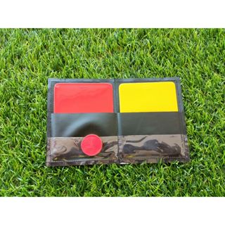 ใบแดงใบเหลือง ยี่ห้อSPORT Landใช้ตัดสินในการแข่งขันกีฬา