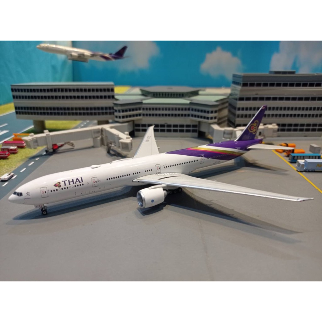 Phoenix Model [11822] 1:400 Thai Airways B777-300ER HS-TTC