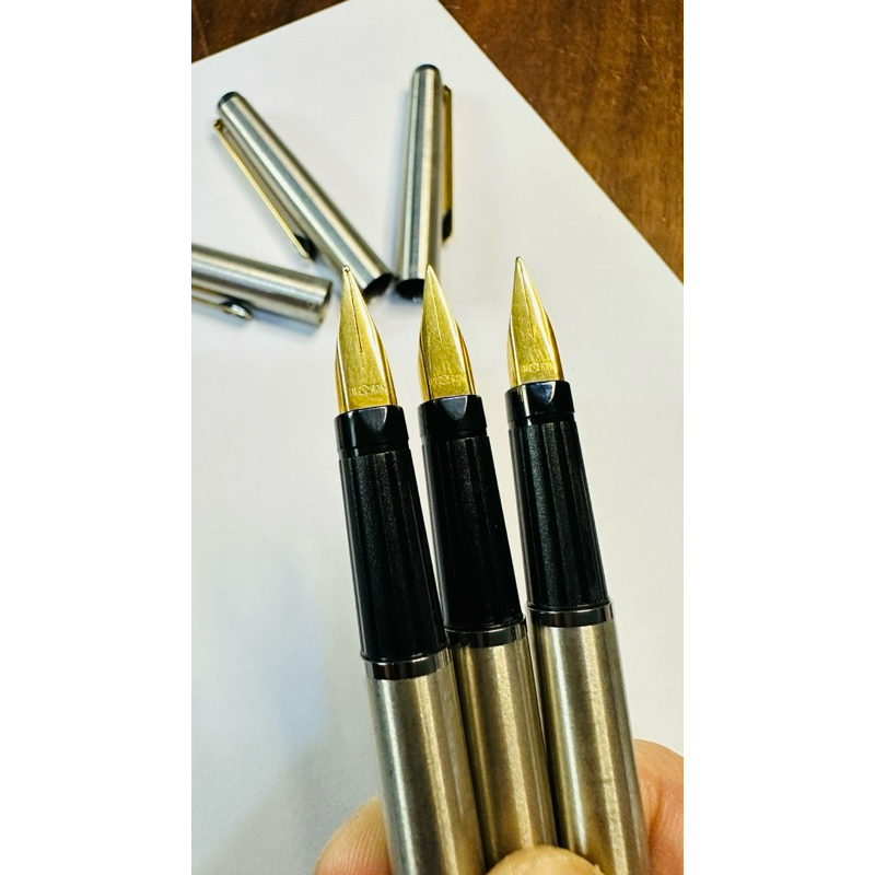 ปากกาคอแร้ง VINTAGE INOXCROM 77 FAUNTAIN PEN MADE IN SPAIN 🇪🇸 มือสองของแท้