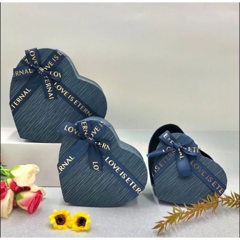 กล่องของขวัญรูปหัวใจ ของขวัญวันเกิด วันวาเลนไทน์ งานปาร์ตี้วันเกิด งานปาร์ตี้ วันปีใหม่ ขายในราคา ฿59 - ฿99