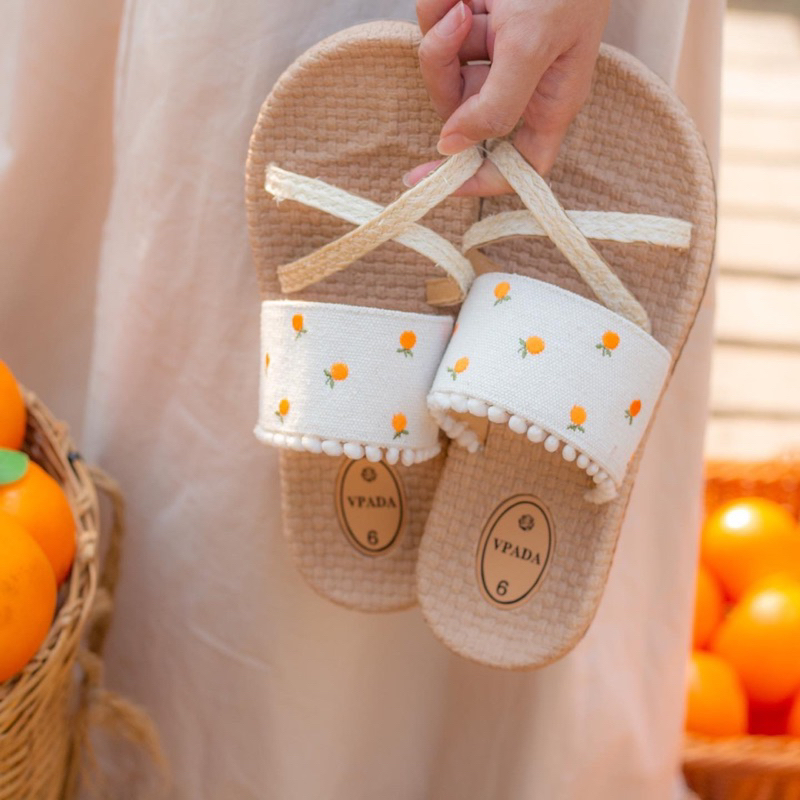 Vpada_sandals_VP-E04 Embroidery  Collection Orange’s day รองเท้าแตะชายหาดแบน รองเท้าแตะแฟชั่น
