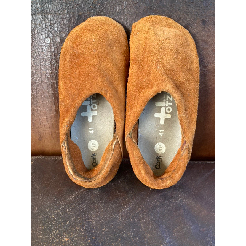 Otz shoes 37-38 loafer งานหนังกลับแท้ สวยงามมาก