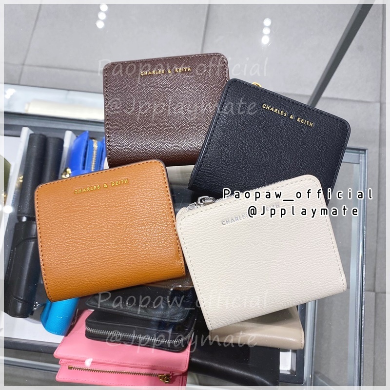 CHARLES &amp; KEITH กระเป๋าสตางค์  รุ่น Snap Button Cardholder : CK6-50770553-3 พร้อมกล่อง ถุงผ้า และถุงกระดาษ