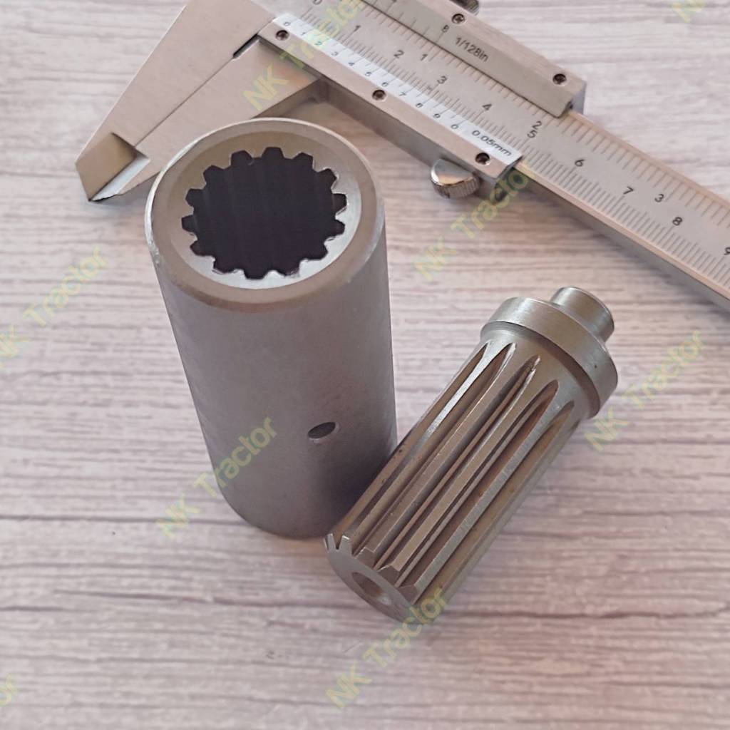 (สั้น ไม่มีเกลียว) คูโบต้า L3408 L3608 L4508 L4708 ปลอก+แกน ตัดต่อ เดือยหมู (Kubota) เฟืองเดือยหมู เฟืองตัดต่อ แกนเพลา แกนตัดต่อ
