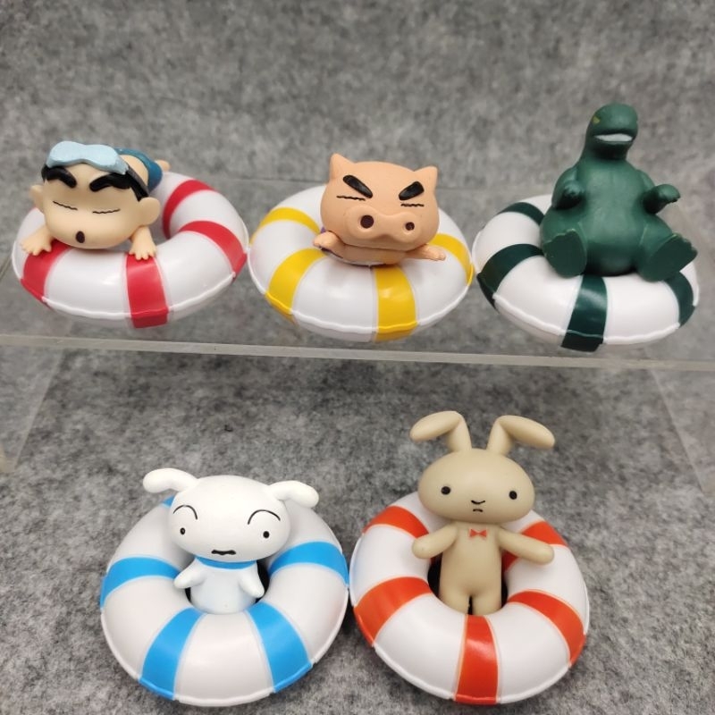 โมเดล ชินจัง Crayons Shin Chan Ver. ห่วงยาง 5 แบบ ขนาด 4.5 Cm  น่ารักมากๆ พร้อมส่งในไทย  ราคาถูก