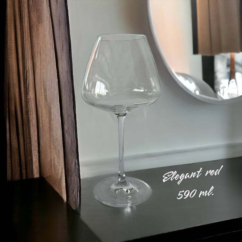 (ส่งฟรี )LUCARIS Elegant Red