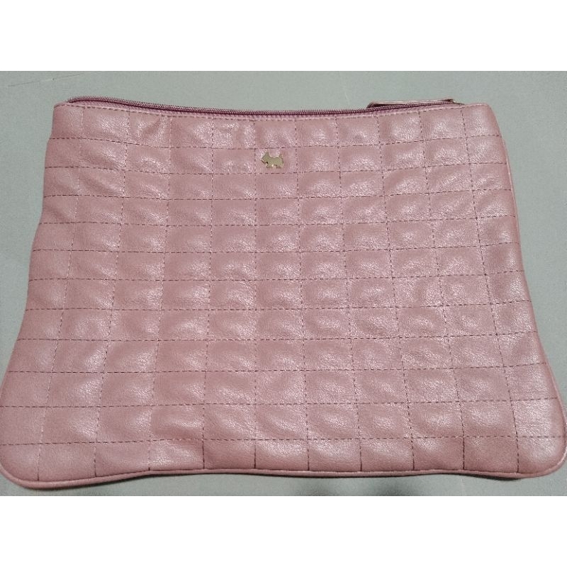 กระเป๋าใส่โน๊ตบุ๊ค  agatha มือสอง