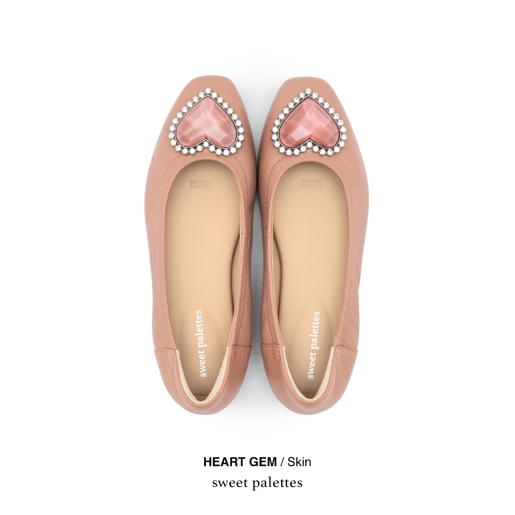 Sweet Palettes รองเท้าหนังแกะ Heart Gem in Skin