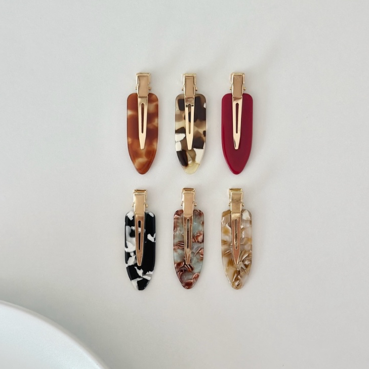 (*พร้อมจัดส่ง✨💕) gimmeblessed.co — Makeup assist clip (1 piece/ Size 6 cm)