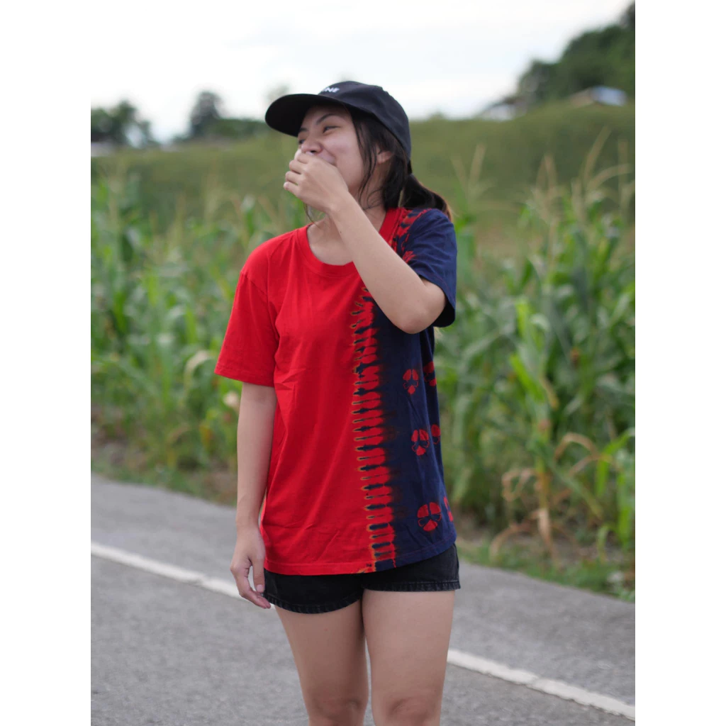 เสื้อยืดมัดย้อม ครามกัดลาย แบบที่ 3 thumbnail 4