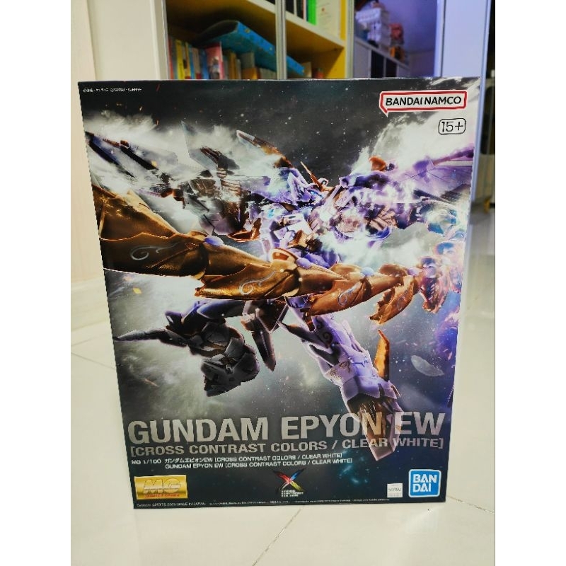 [พร้อมส่ง] Bandai Limited - MG 1/100 Gundam Epyon EW (Cross Contrast Colors / Clear White)