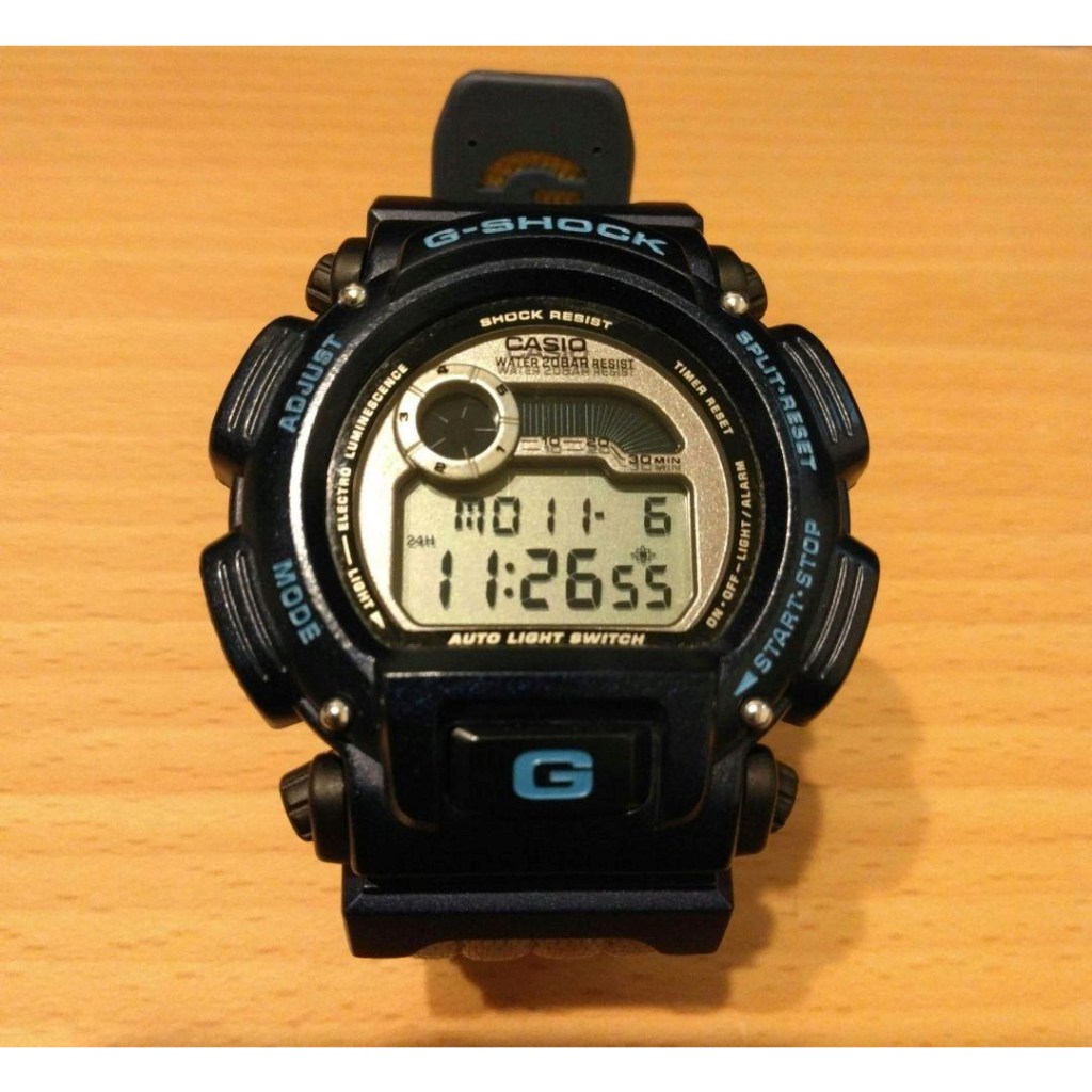 G-SHOCK Triple Crown Limited Edition DW-9000-AS-2T ในสมัยนั้น