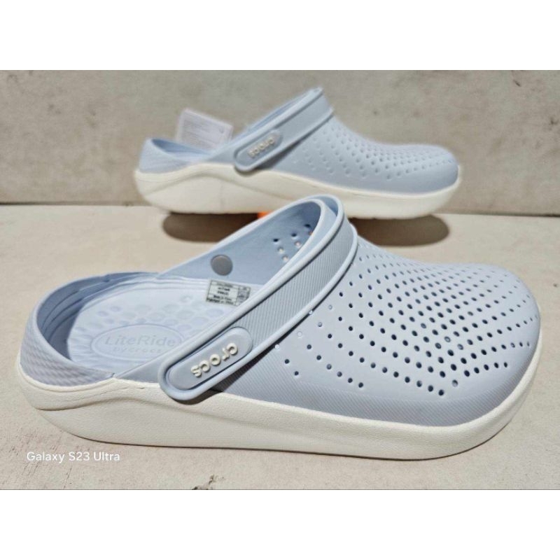 Crocs Lite Ride Clog รองเท้าแตะ แบบลำลอง มาใหม่สุดฮิต ใส่ได้ทุกเพศ มีส่วนลดราคา