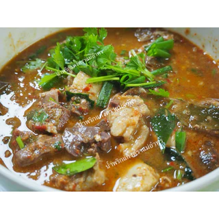 น้ำพริกแกงอ่อมเมือง 500กรัมน้ำพริกแกงตราแม่อำพร เชียงใหม่ แกงทางเหนือ น้ำเงี้ยว ฮังเล ข้าวซอย แกงแค